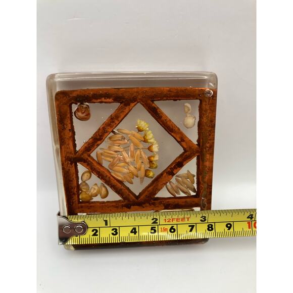 Vintage Acrylic Lucite Egg Timer Hour Glass with Seeds Fall Themed 3" x 3.25" - Picture 7 of 7